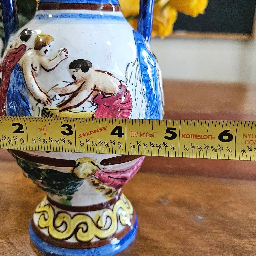 Vtg Italian Majolica Hand Painted Double Handle Urn Vase Mythological Scene